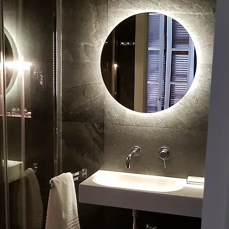 Casa de hóspedes Bed Linate 2*