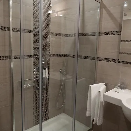 Bed Linate Pensjonat 4*