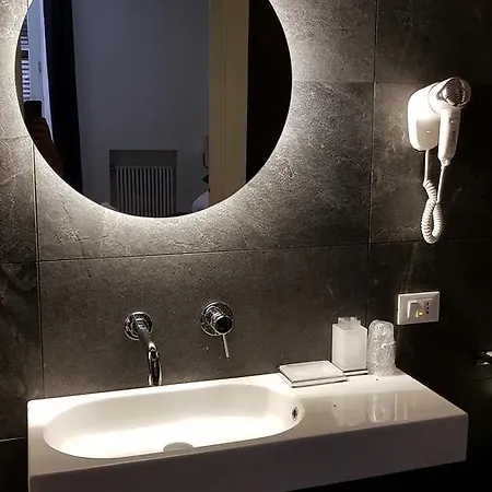 Bed Linate 4* Mediolan