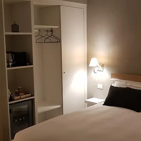 Bed Linate 4* Milão