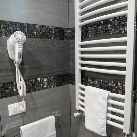 Casa de hóspedes Bed Linate 4*