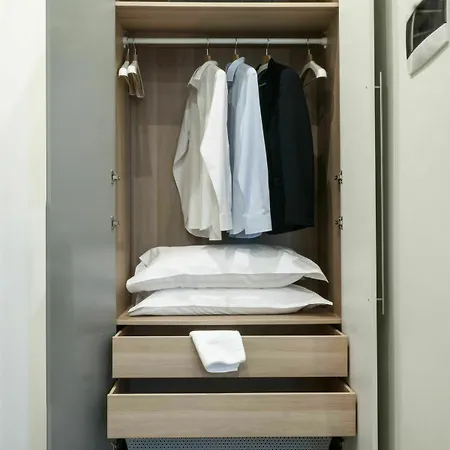Bed Linate 게스트하우스 2*